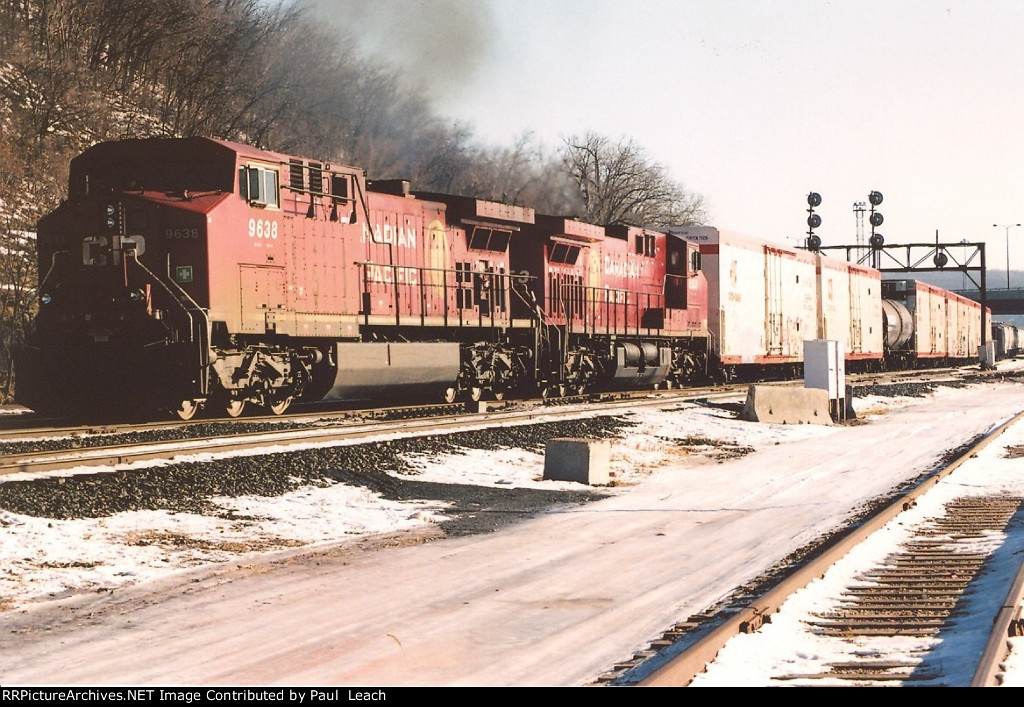 Westbound manifest exits the yard